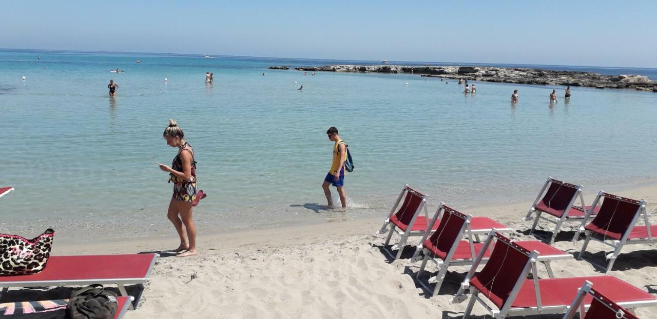 Bilocale Punta Rosa - Fronte Spiaggia オートラント エクステリア 写真