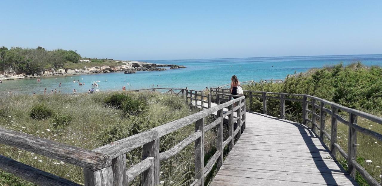 Bilocale Punta Rosa - Fronte Spiaggia オートラント エクステリア 写真
