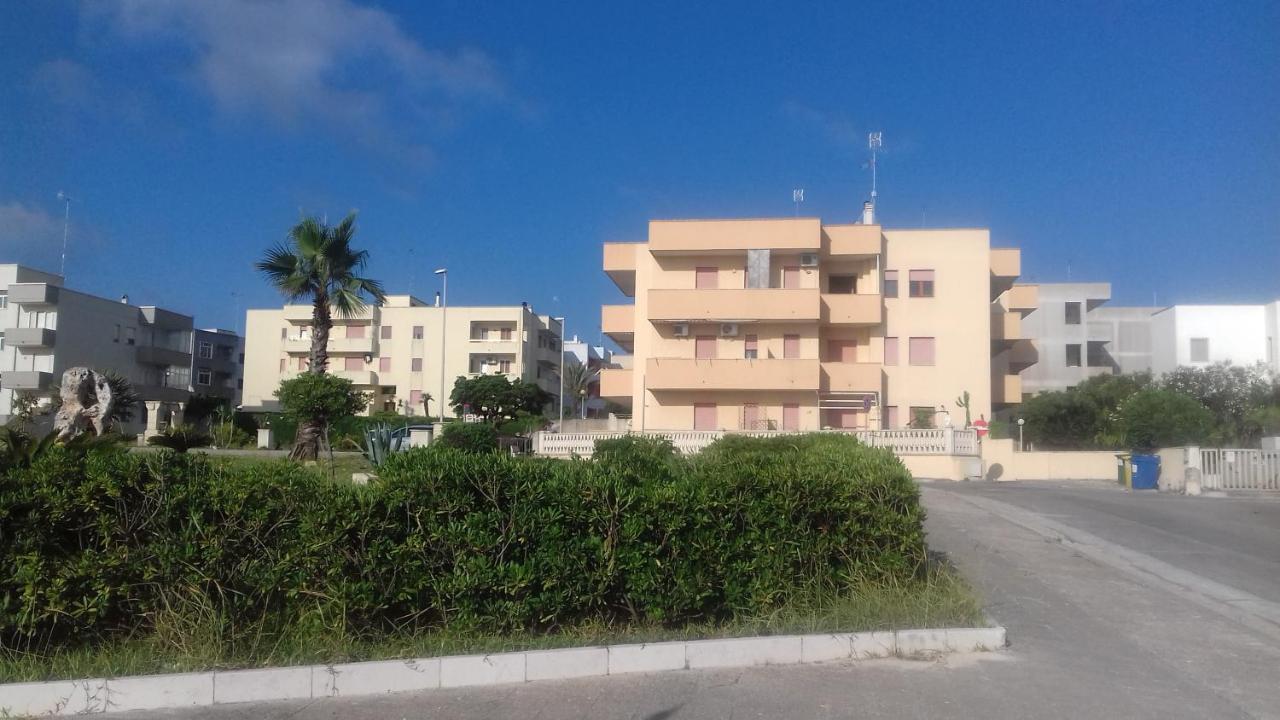 Bilocale Punta Rosa - Fronte Spiaggia オートラント エクステリア 写真